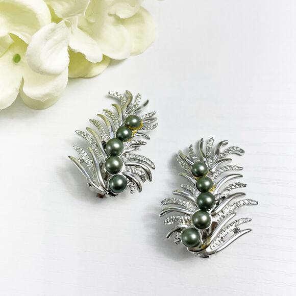 Sarah Coventry Vintage Feather Fantasy Ear Climber Clip Earrings - Picture 1 of 6